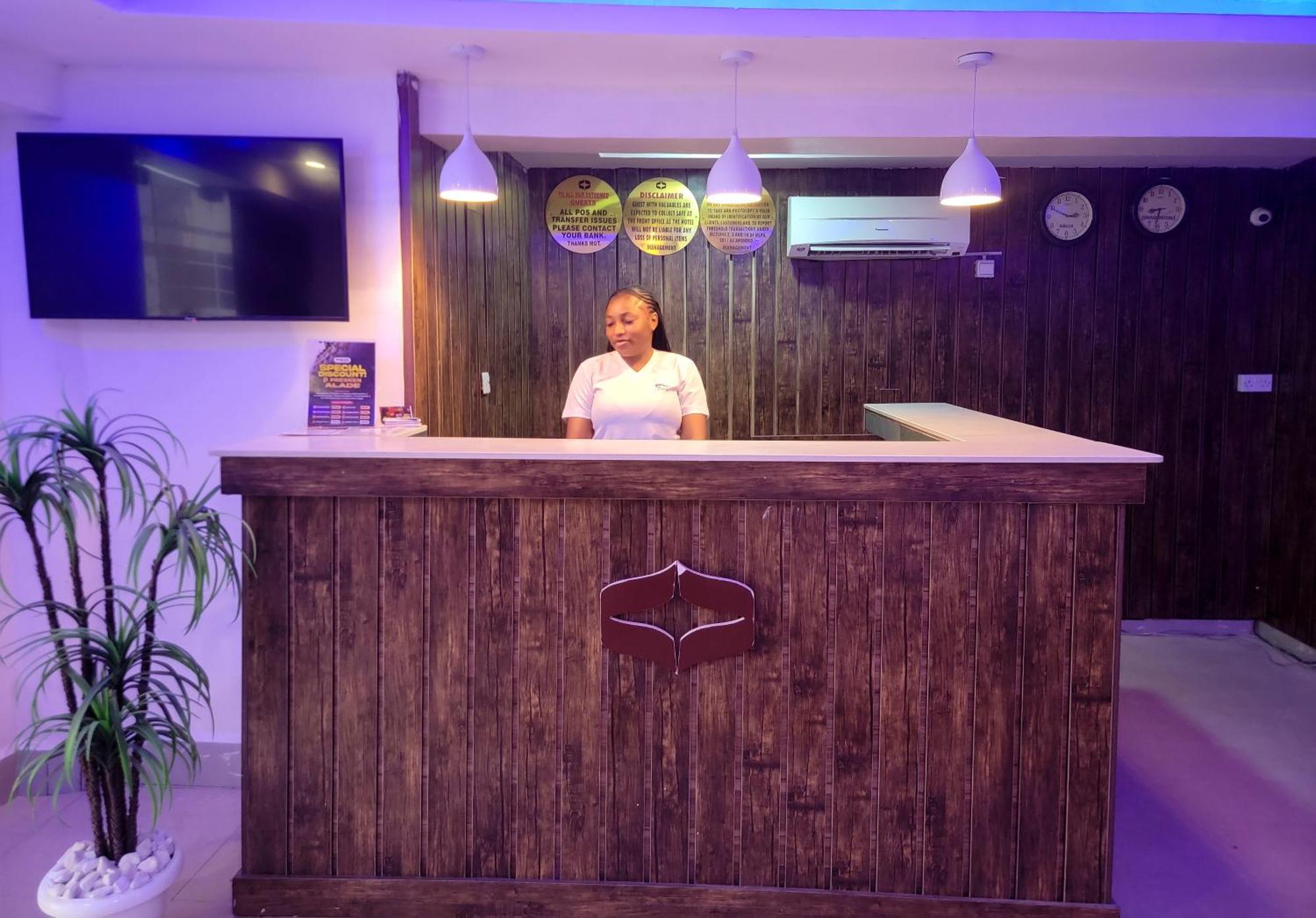 Presken Hotels Alade Avenue Ikeja Eksteriør bilde