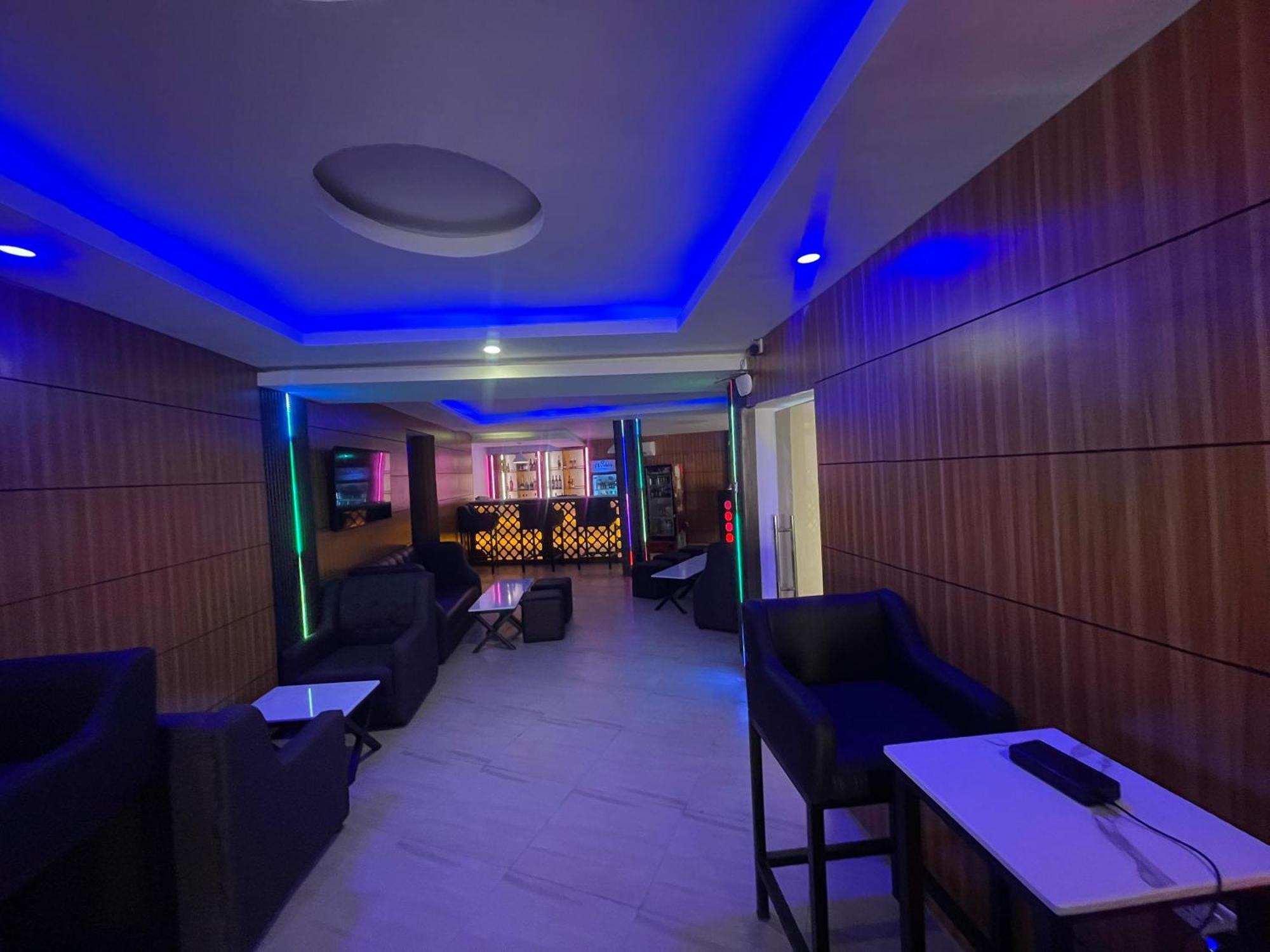 Presken Hotels Alade Avenue Ikeja Eksteriør bilde