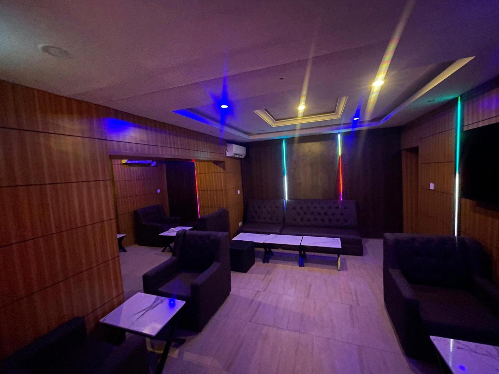 Presken Hotels Alade Avenue Ikeja Eksteriør bilde